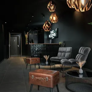**** Aparthotel The - & House Germania